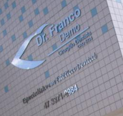 Consultório Odontológico Dr. Franco Demo