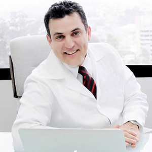 Dr. Clodoaldo de Oliveira - Cremesp 84641